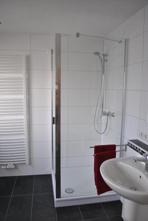 Ferienhaus Rauwolf Mit 2 Ferienwohnungen Roschbach Esterno foto